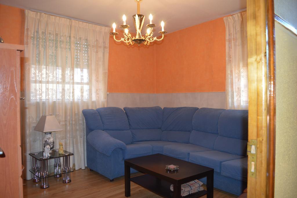 Casa Rural Los Llaganos Villaturiel エクステリア 写真