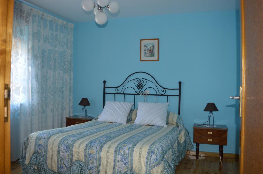 Casa Rural Los Llaganos Villaturiel エクステリア 写真